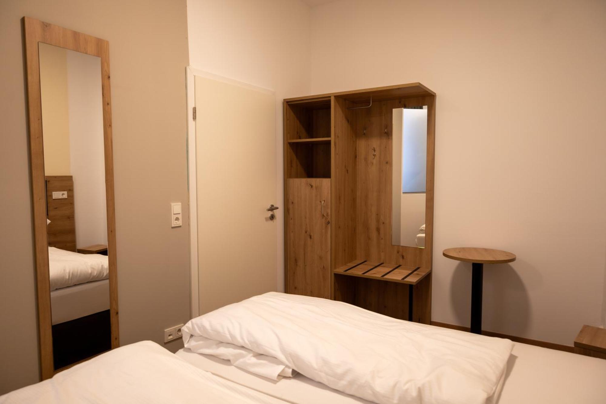Hln Apartments Am Bahnhof Σααρμπρύκεν Εξωτερικό φωτογραφία